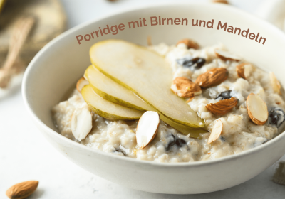 Porridge mit Birnen und Mandeln