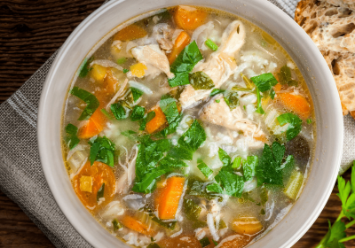 Hühnersuppe mit Wintergemüse